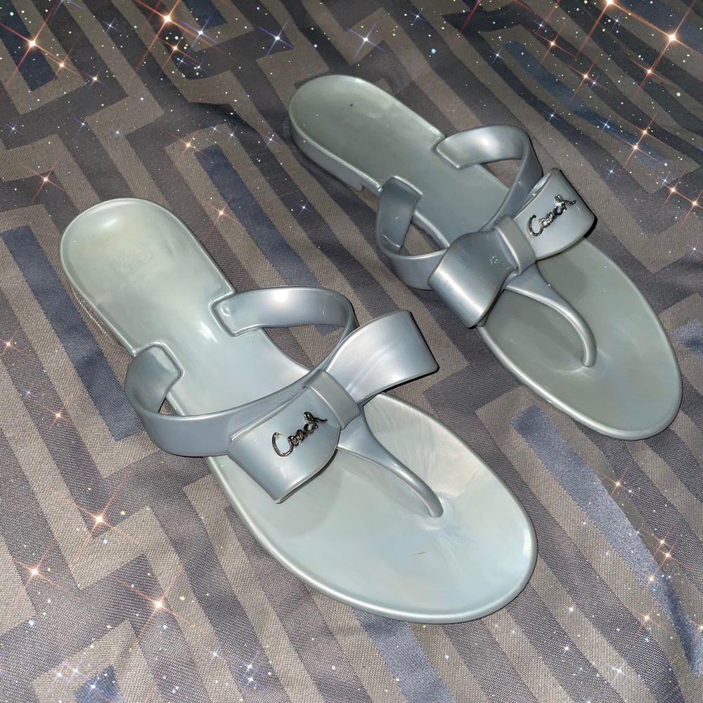 Coach Y2K Pretty  Metal Jelly Bow Rubber Thong Sandals Size 8R Women’s Silver